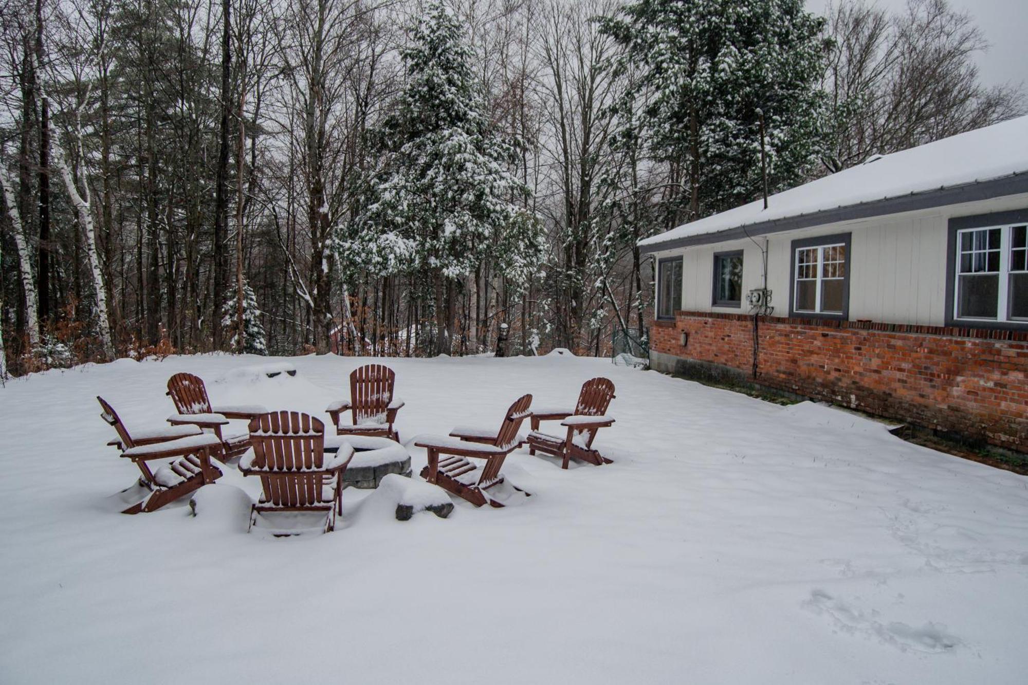 Birch House: Cozy Cabin 5 Min From Okemo Ludlow Exterior photo